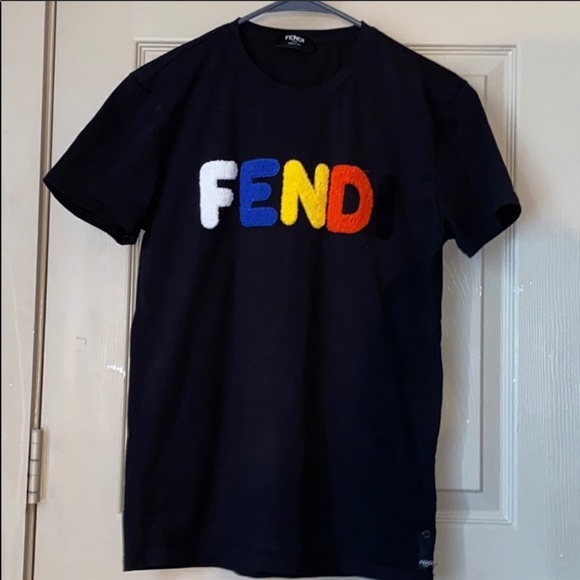 fendi t shirt color letters